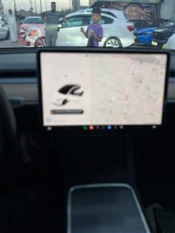 تێسلا مۆدێل 3